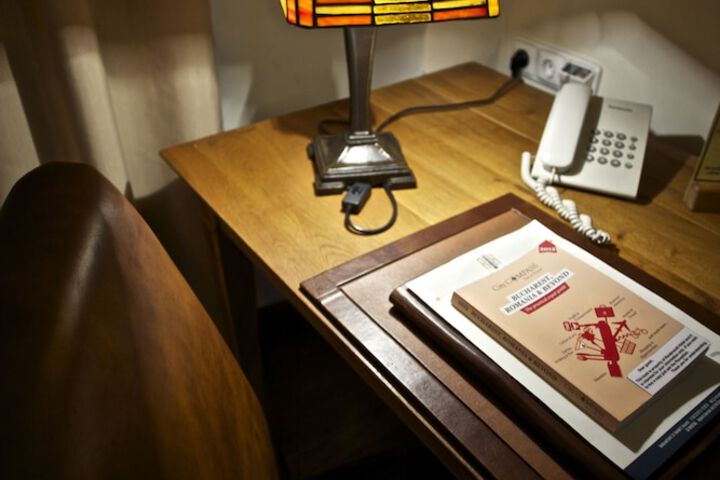 Room amenity