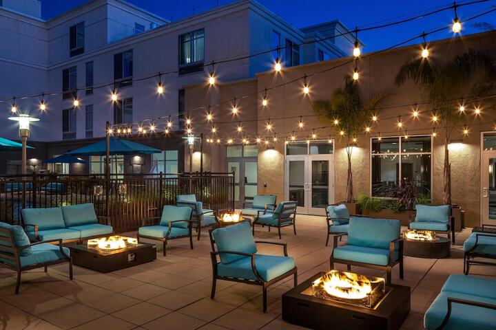 Terrace/Patio 37 of 39