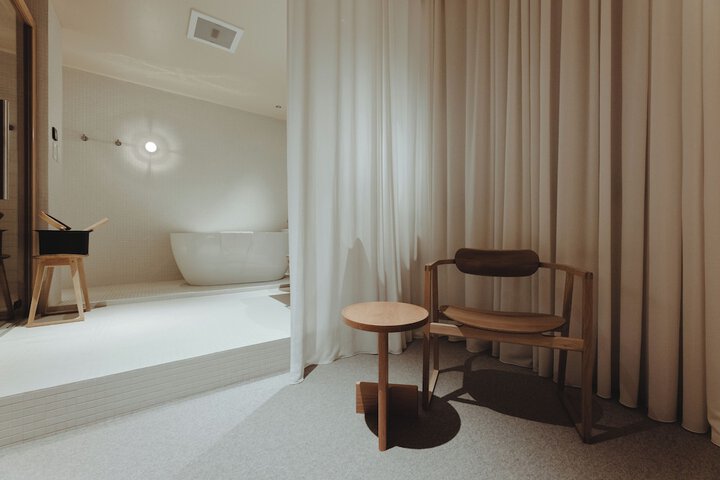 Room 29 of 36