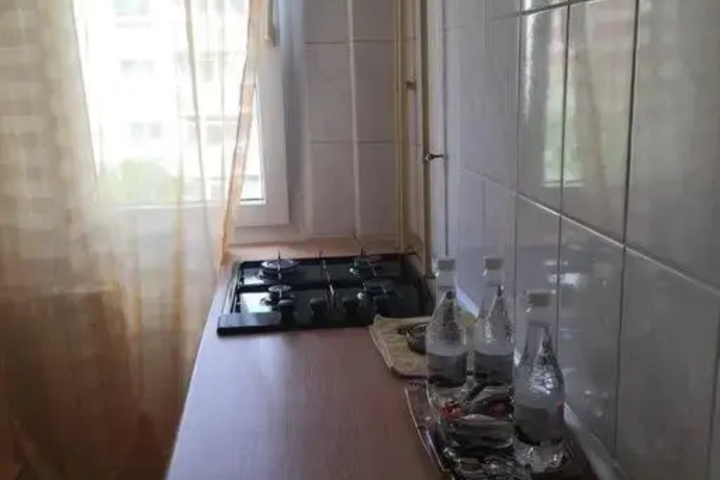 Room 4 of 5