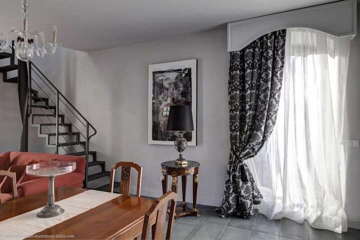 Room 49 of 92