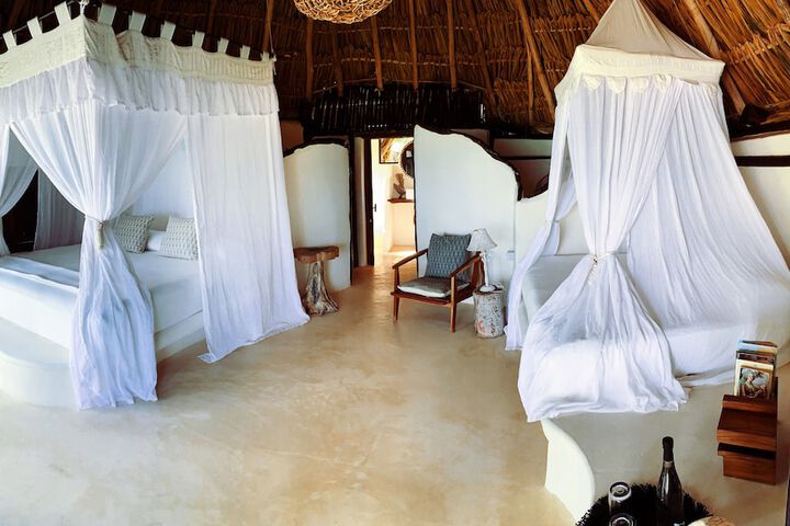 Room 7 of 26