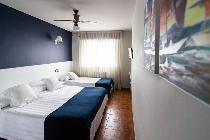 Room 7 of 45