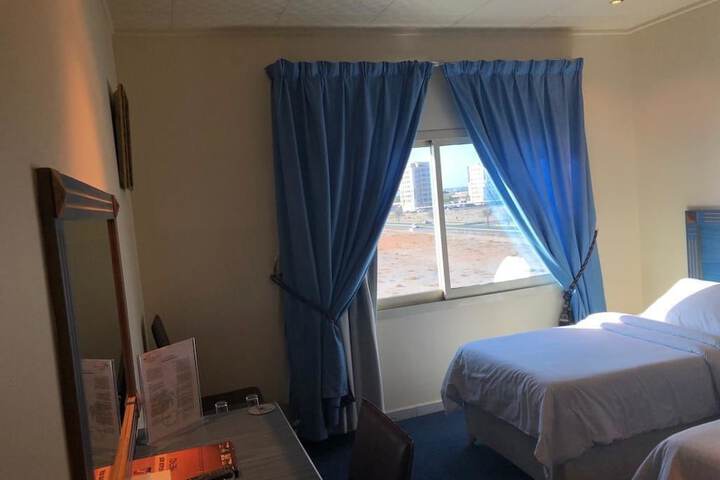 Room 3 of 31