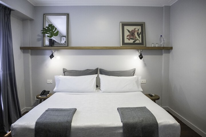 Room 12 of 67