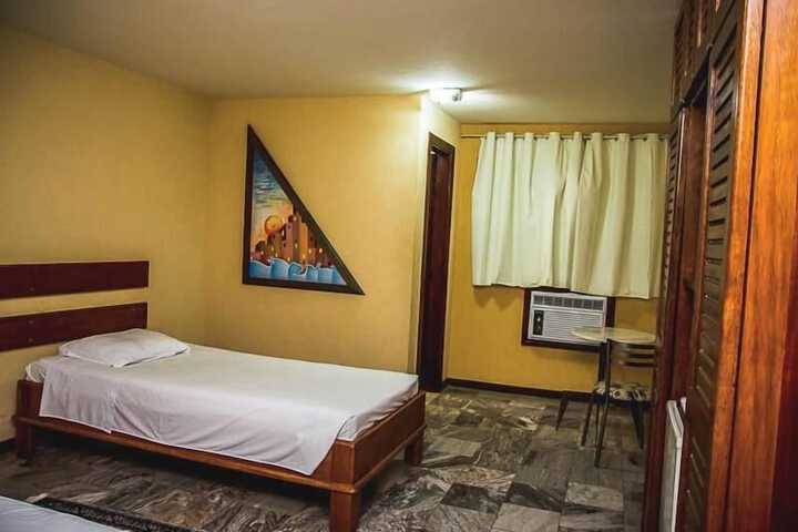 Room 16 of 47