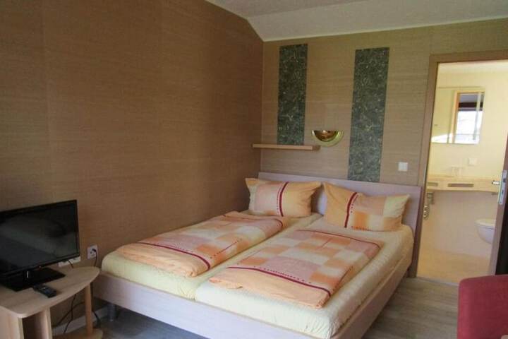 Room 17 of 59