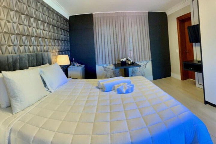 Room 19 of 33