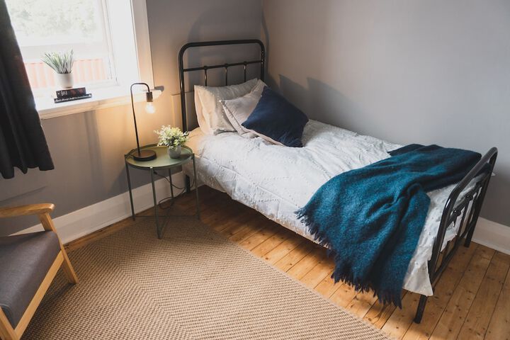 Room 7 of 35