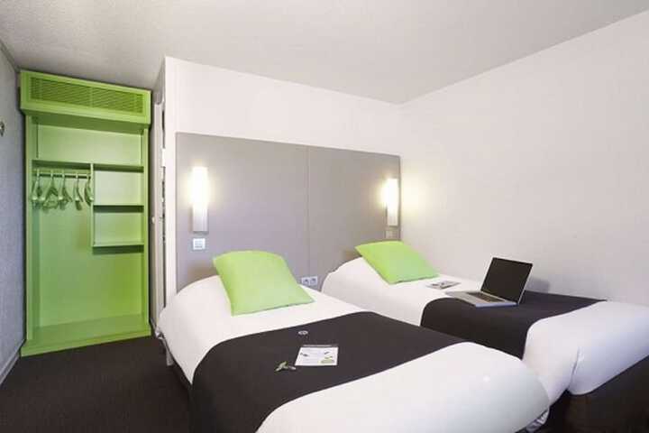 Room 16 of 47