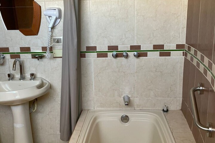 Room 19 of 24