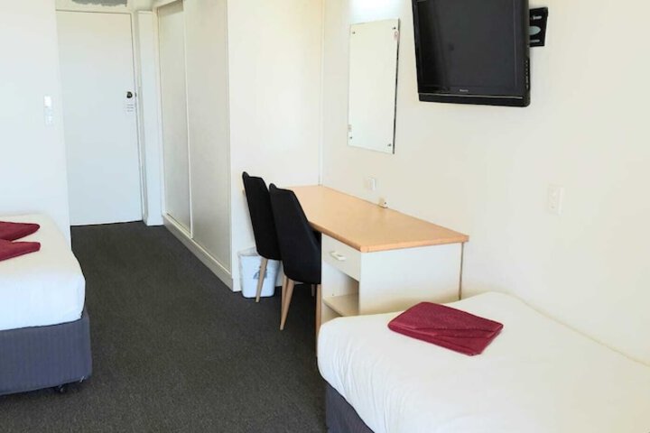 Room 20 of 53