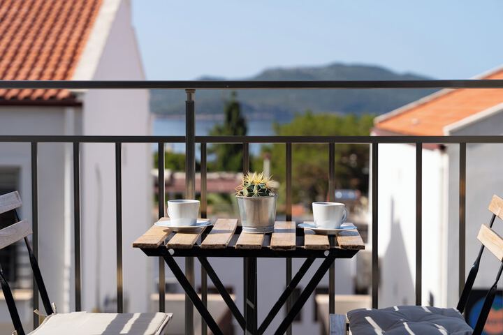 Terrace/Patio 23 of 48