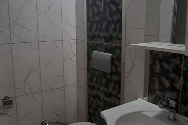 Room 30 of 50