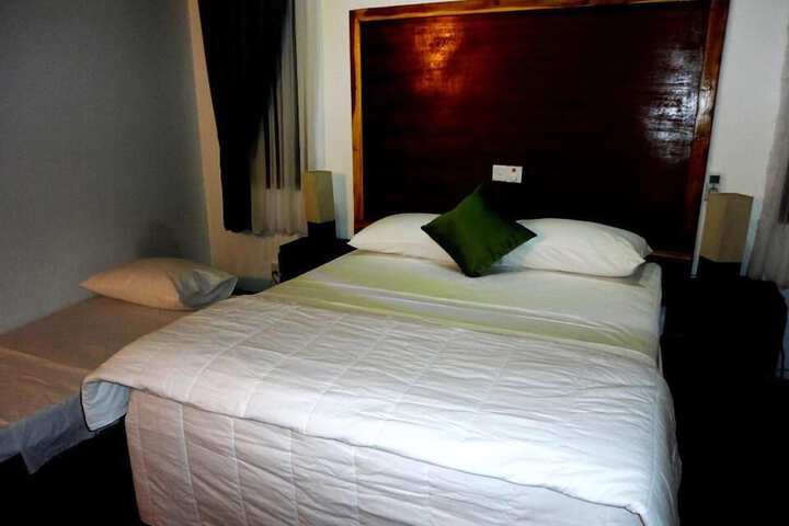 Room 2 of 55