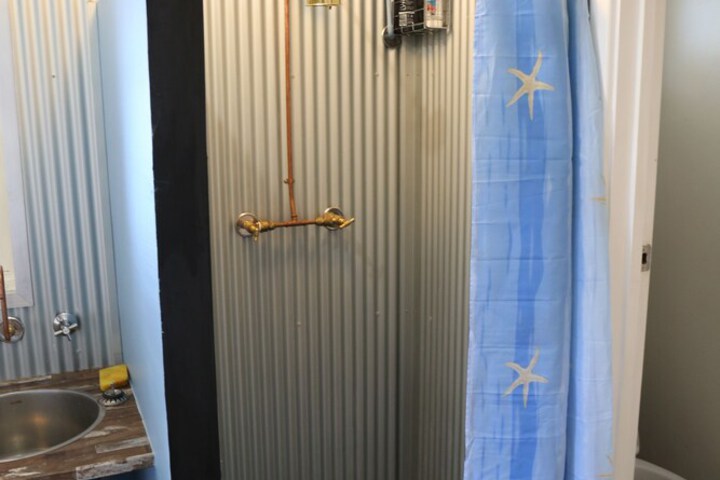 Room 16 of 21