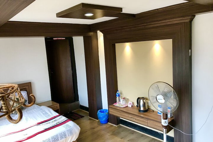 Room 7 of 138