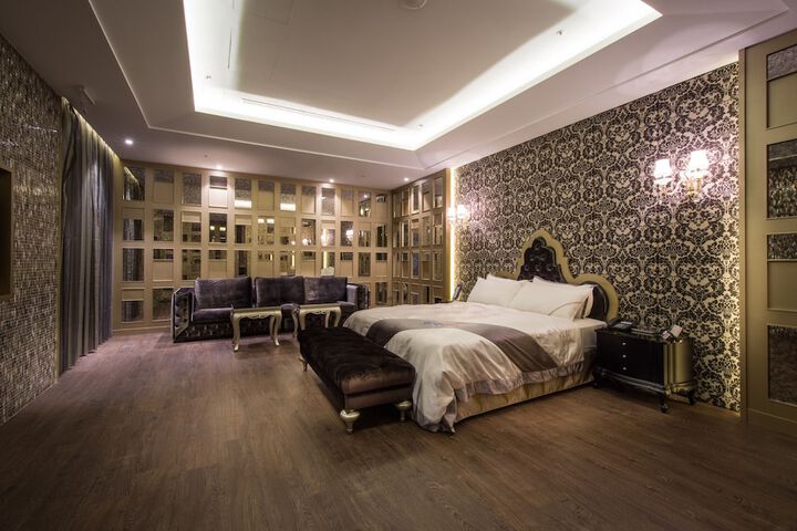 Room 91 of 113