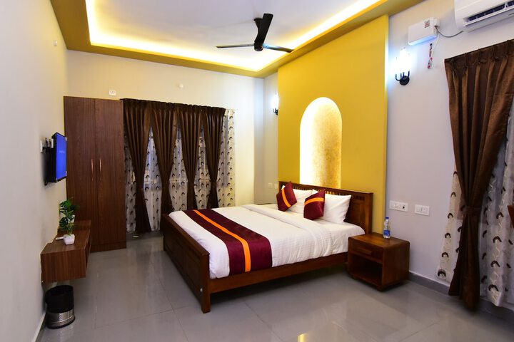 Room 5 of 26