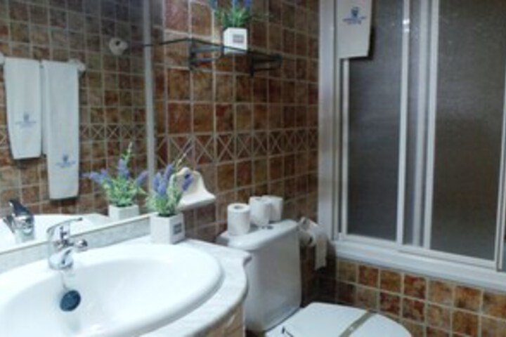 Room 3 of 26