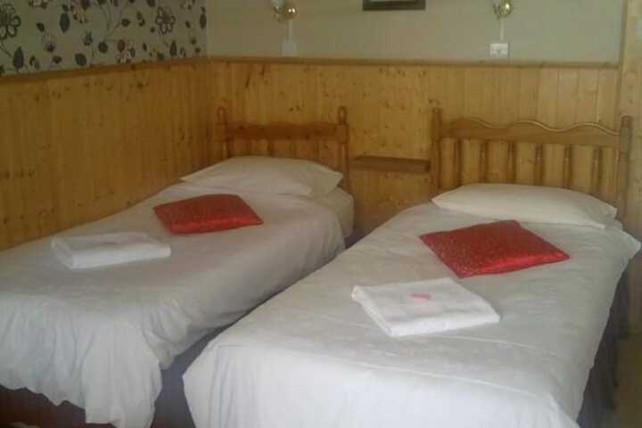 Room 5 of 35