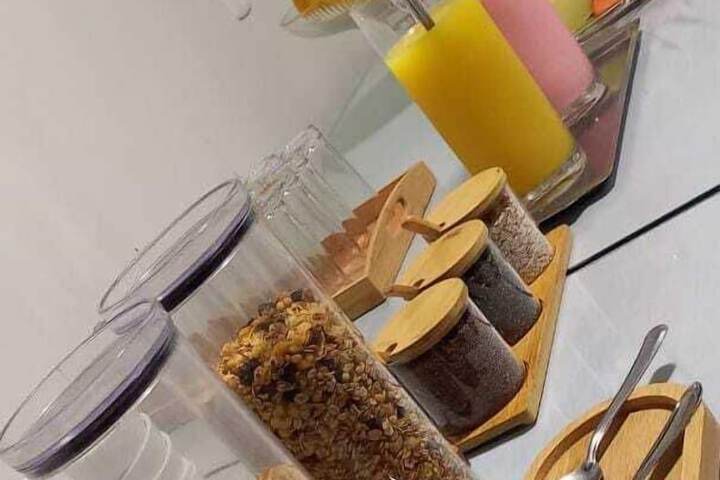Breakfast/Coffee Service 19 of 23