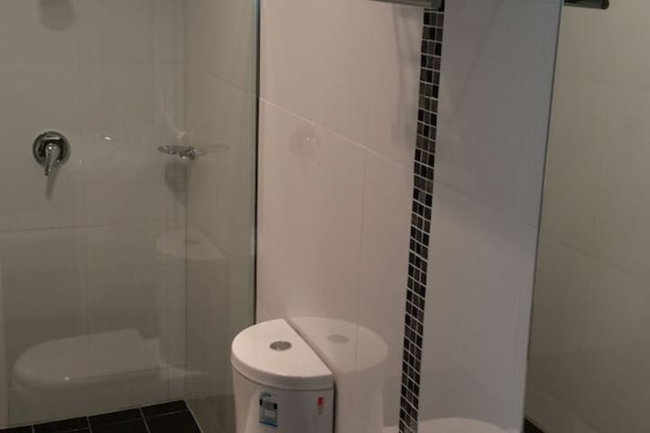 Room 90 of 159