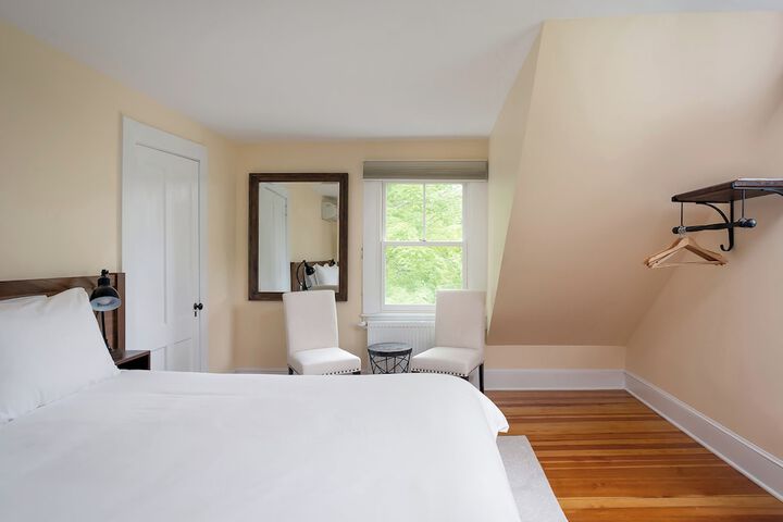 Room 14 of 71