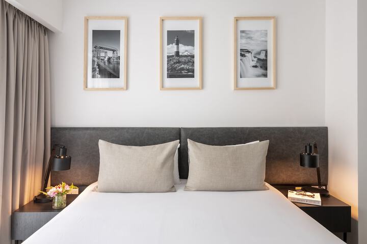 Room 14 of 64