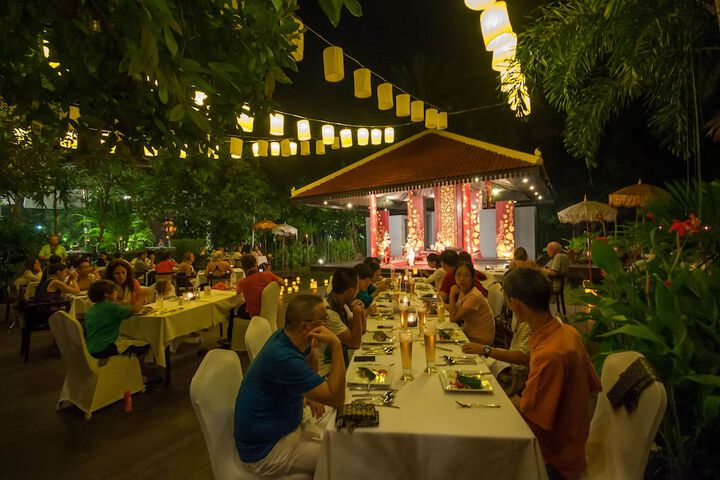 Dining 118 of 135