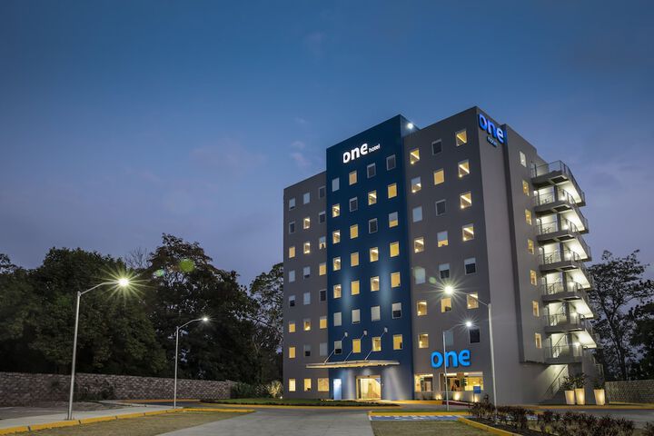Hotel 60 of 63