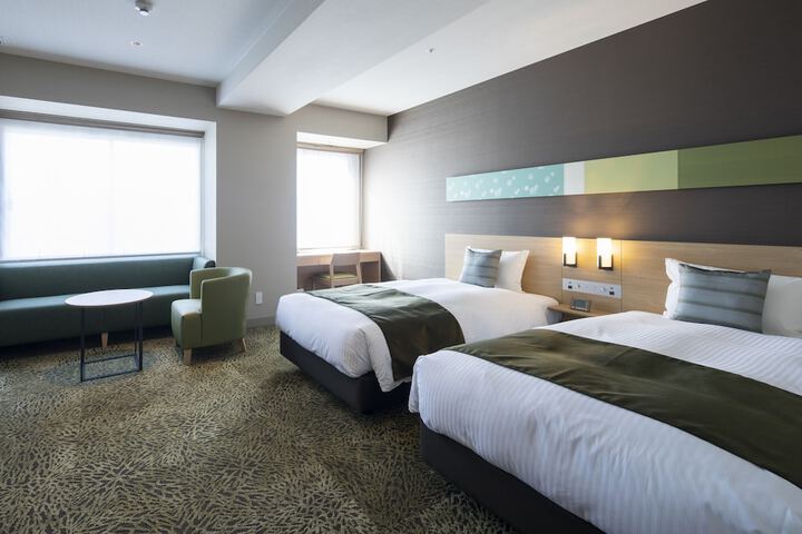 Room 15 of 42