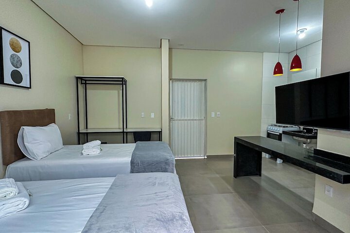 Room 13 of 35