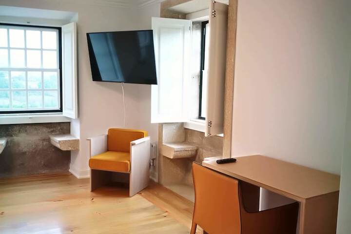 Room 12 of 31