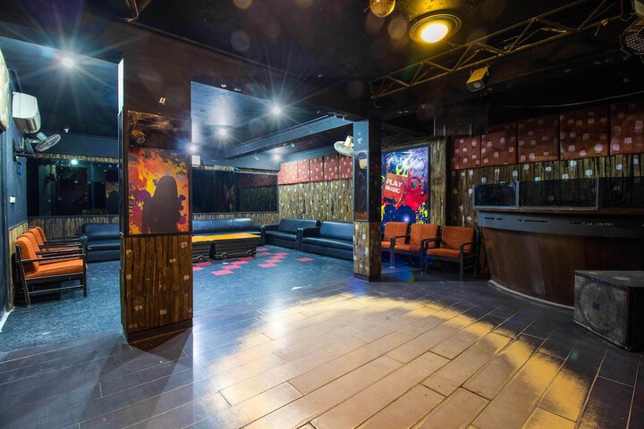 Birthday party area