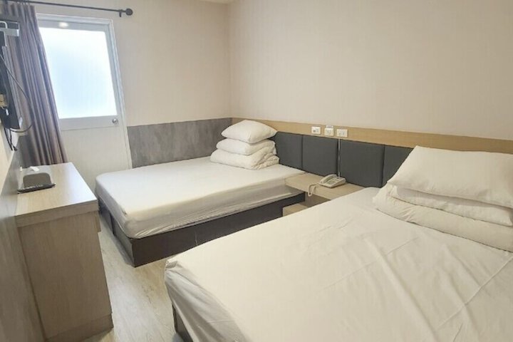 Room 38 of 99