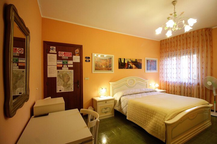 Room 18 of 82