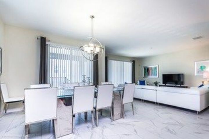 Room 15 of 29