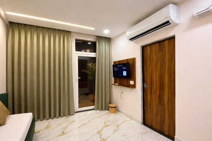 Room 41 of 89