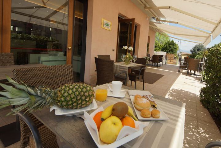 Hotel Clarin 14 by Dori in Peschiera del Garda
