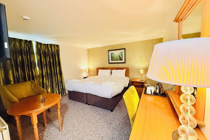 Room 18 of 72