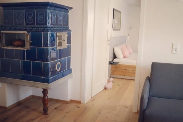 Room 8 of 63