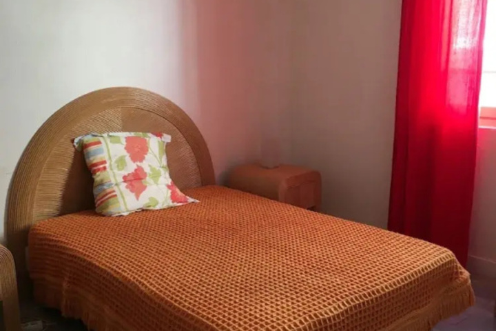 Room 3 of 7