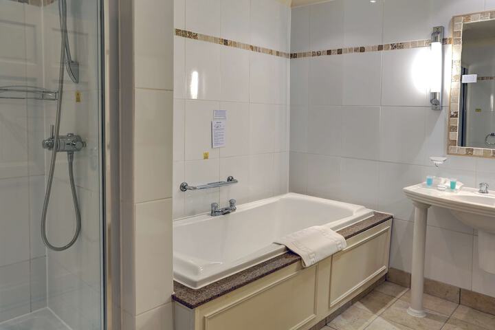 Guest Suite