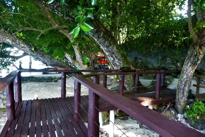 Room 10 of 74