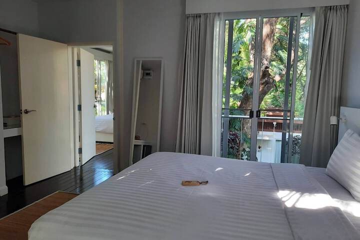 Room 41 of 127