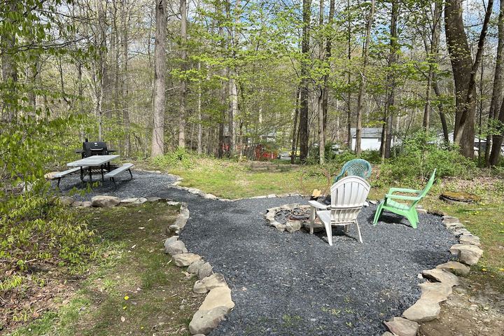 Property Grounds 105 of 122