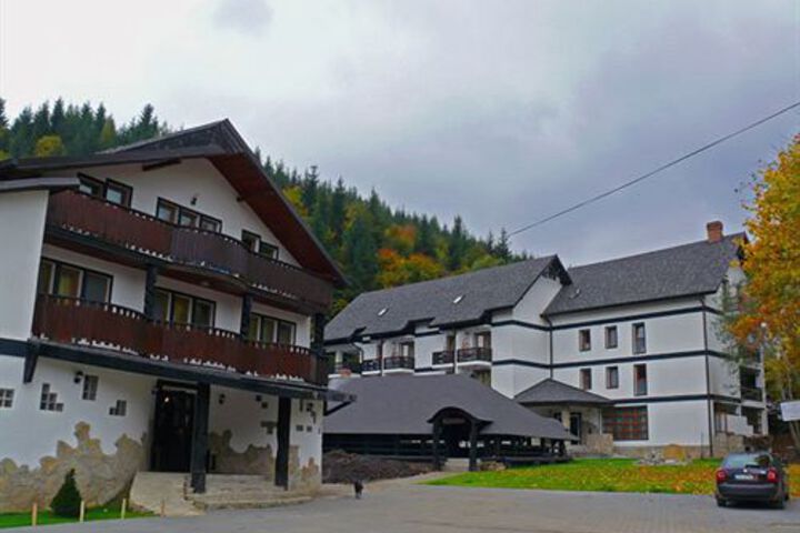 Hotel 10 of 38