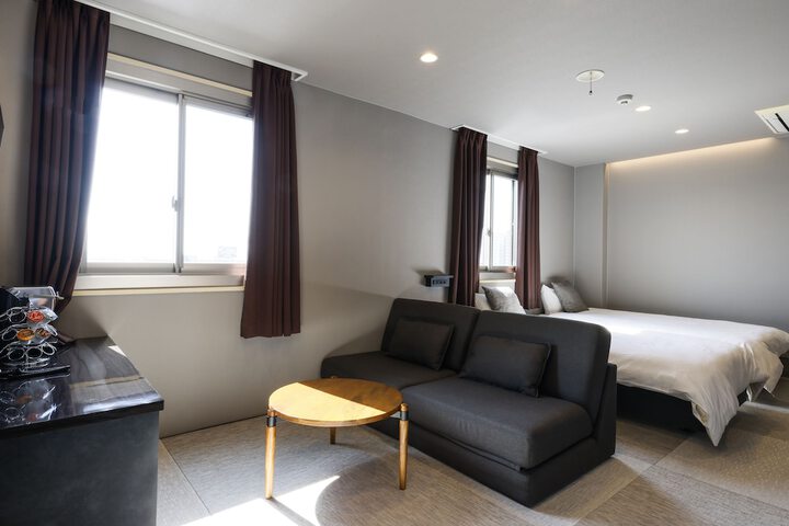Room 11 of 68