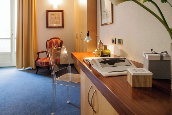 Room 13 of 45